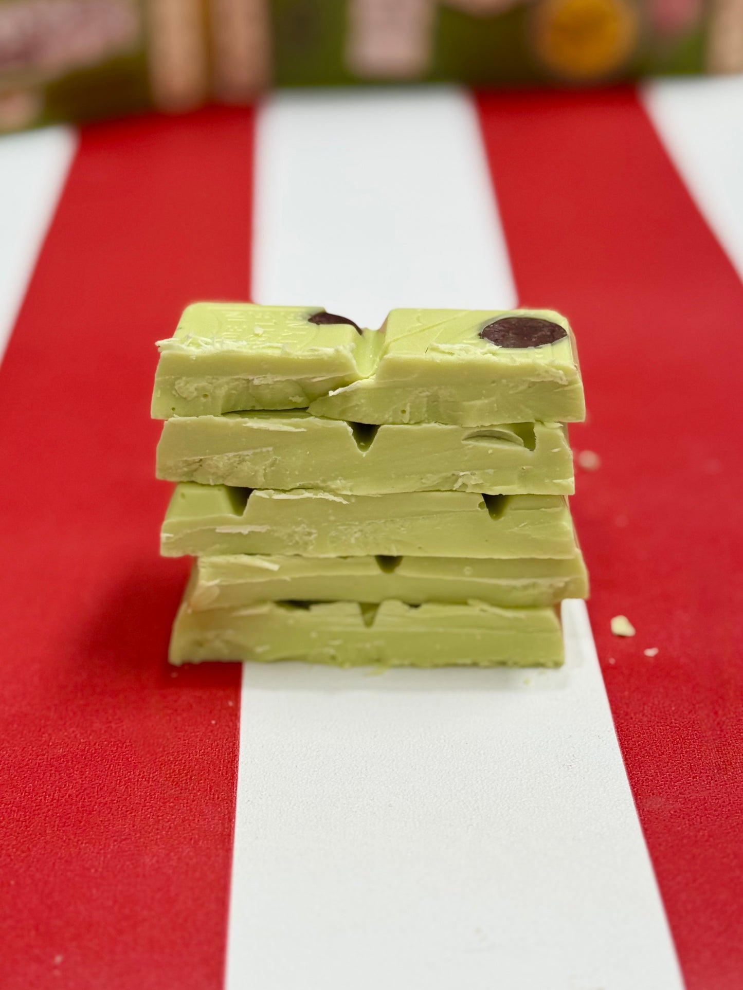 Wonky Mint Choc Chip Bizarre Bar - 145g