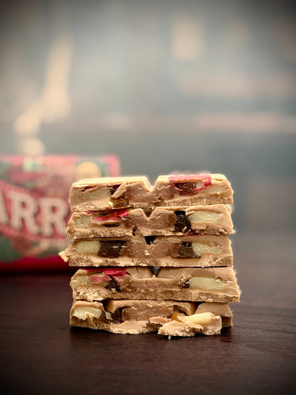 Rhubarb Frangipane Bizarre Bar - 145g