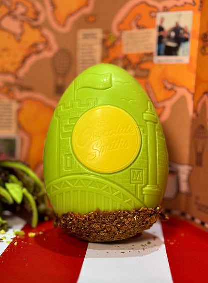 Wonky Pistachio Cannoli Easter Egg 500g